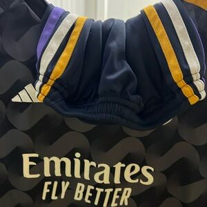 Real Madrid 23/24 away jersey in good condition and I want to sell it for 37$